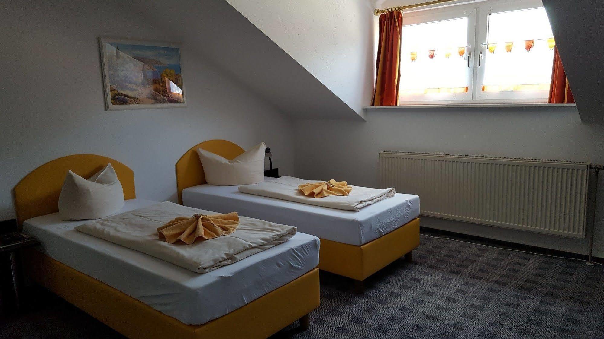 Hotel Wasserburg 3*